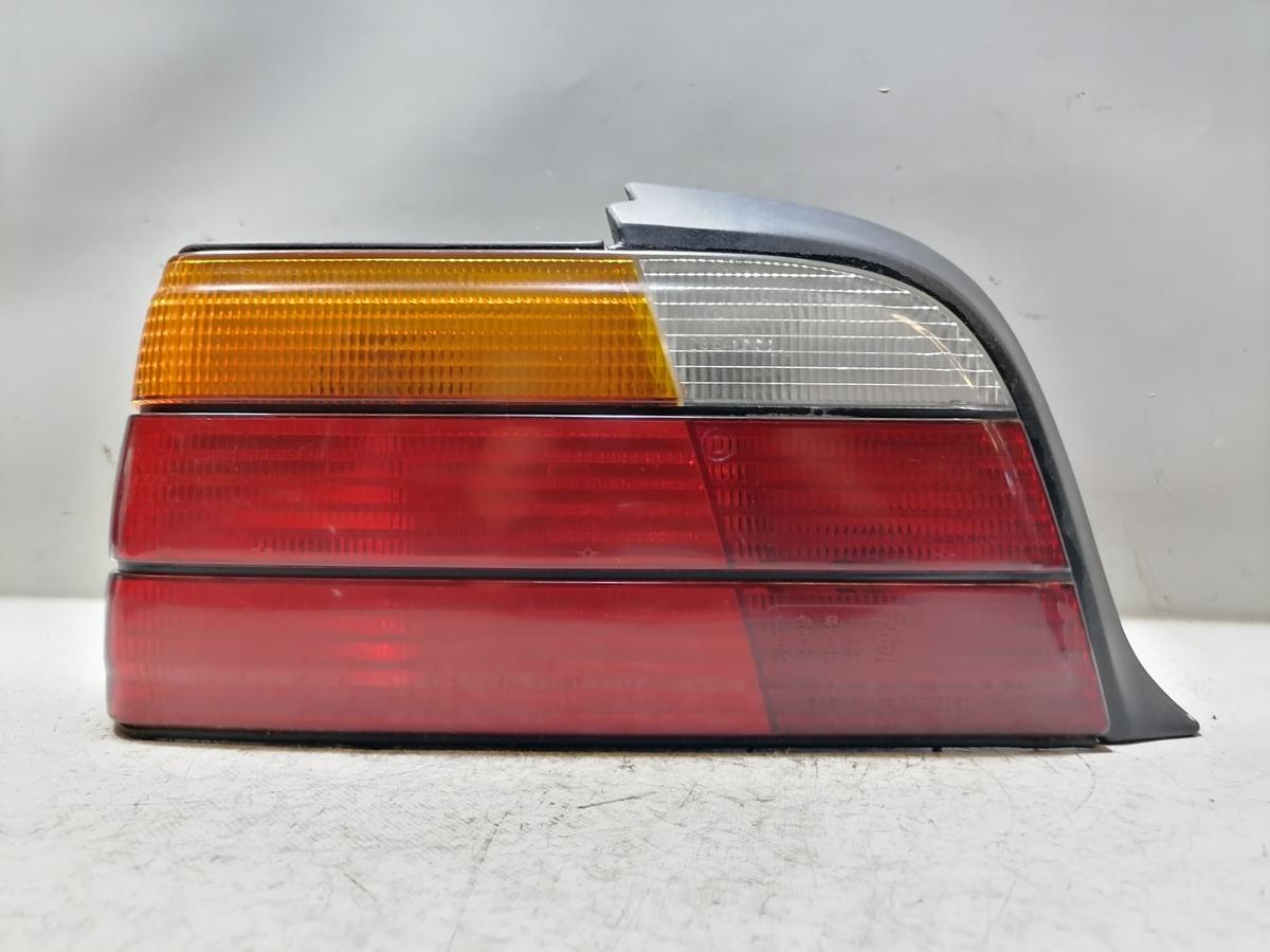 BMW E36 Coupe original R&uuml;cklicht R&uuml;ckleuchte Schlussleuchte links Bj.1992